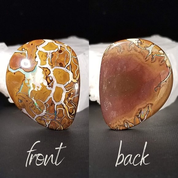 ****SOLD*** Australian Koroit Opal * 33.83 x 27.45 x 10.69mm - Picture 4 of 16